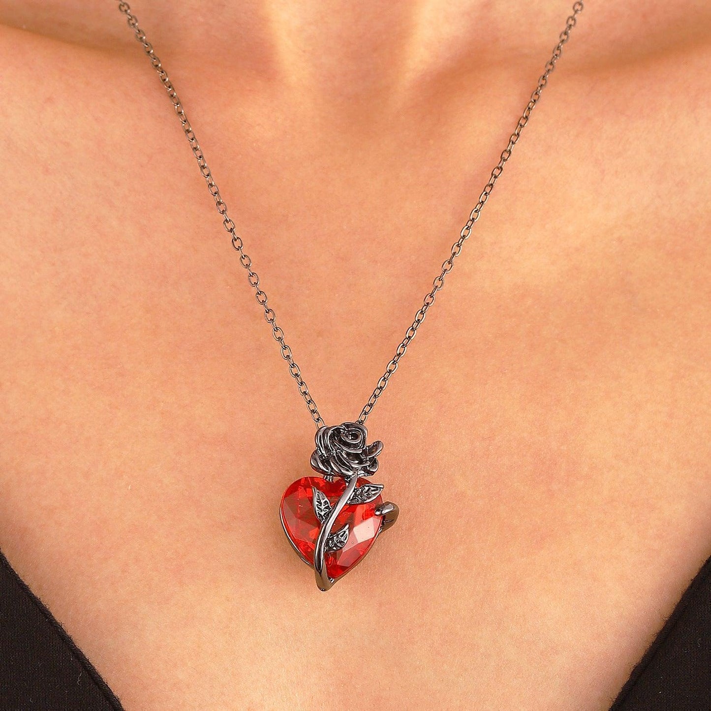 Punk Rose Love Necklace – Bold Heart Pendant for Romantic & Edgy Style - Efrosiny