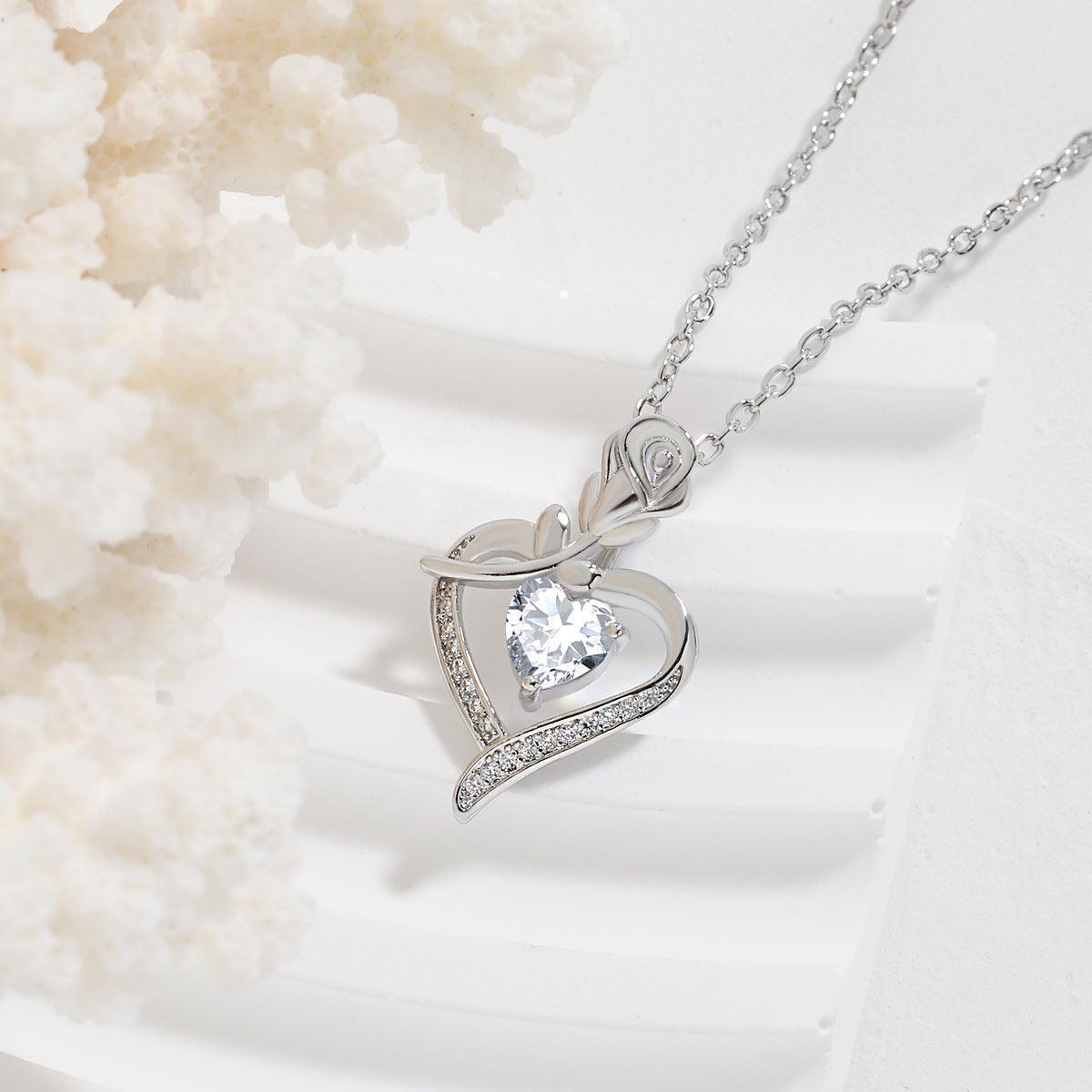 Rose Heart Necklace with Rhinestones – The Perfect Gift - Efrosiny