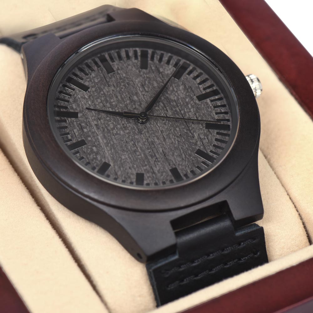Timeless Elegance: Handcrafted Wooden Watch!