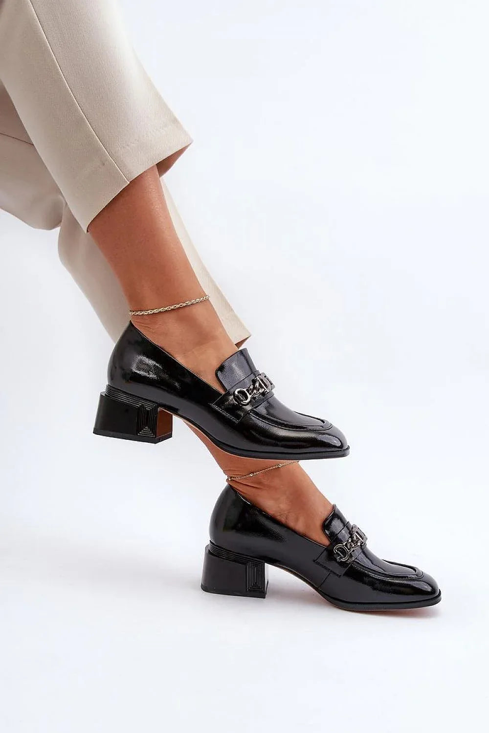 Heel pumps Step in style