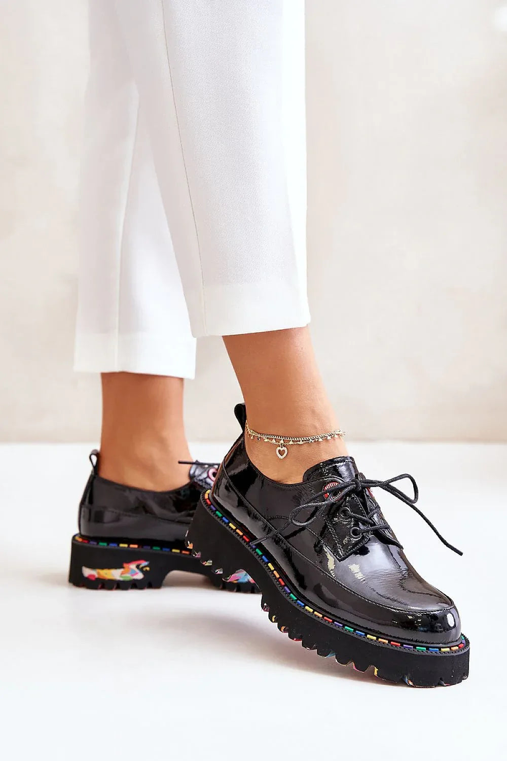 Half shoes Step in style