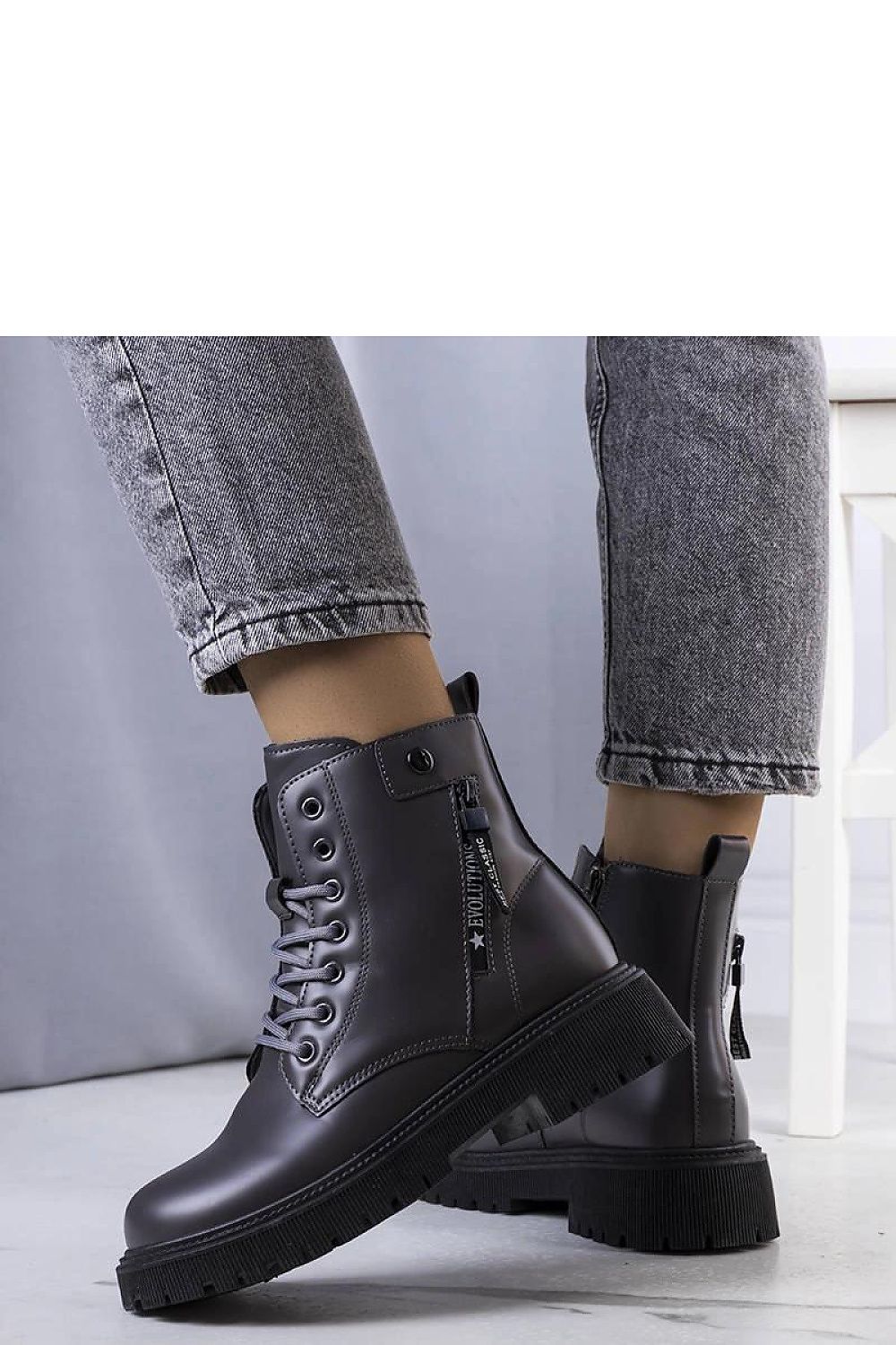 Boots model 205885 Solea