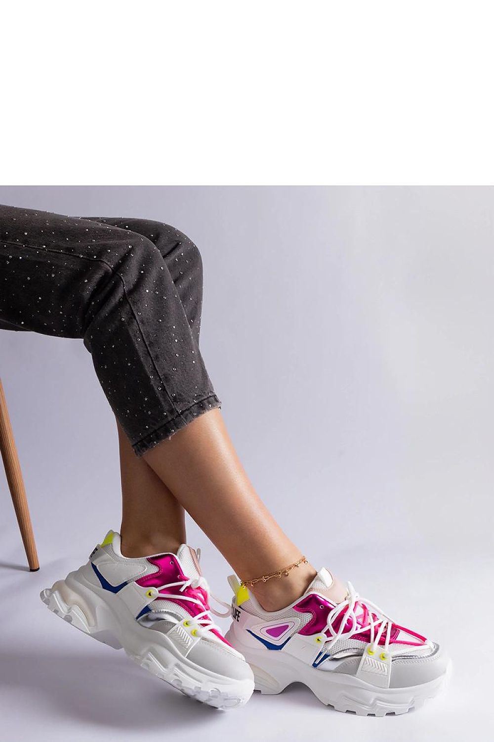 Sneakers model 207167 Solea