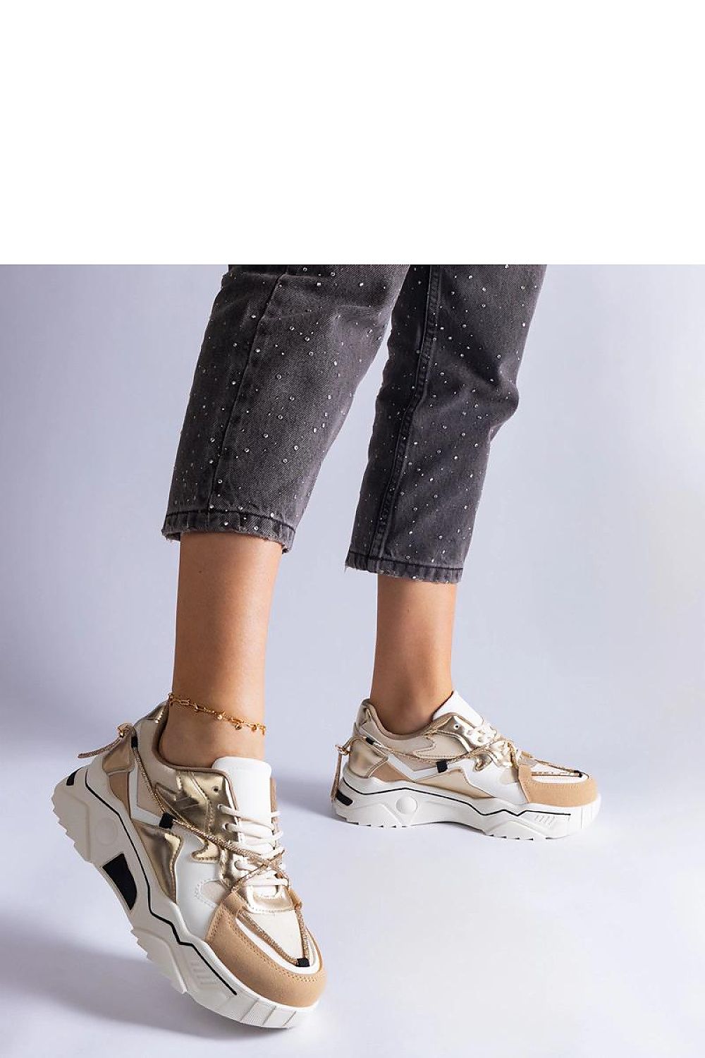 Sneakers model 207180 Solea