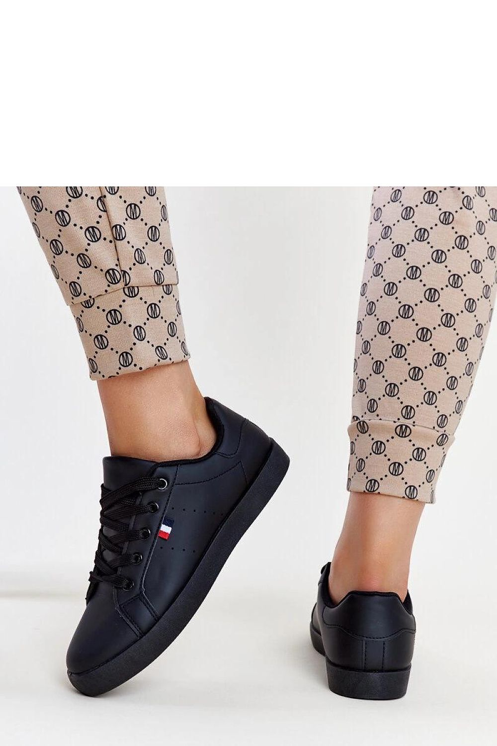 Sneakers model 207305 Solea