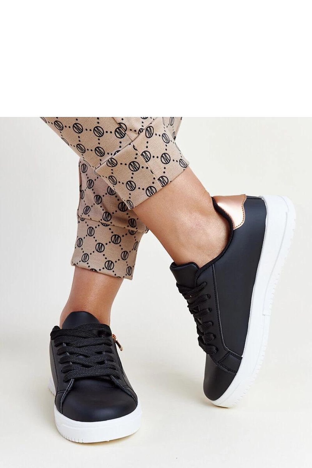 Sneakers model 207307 Solea