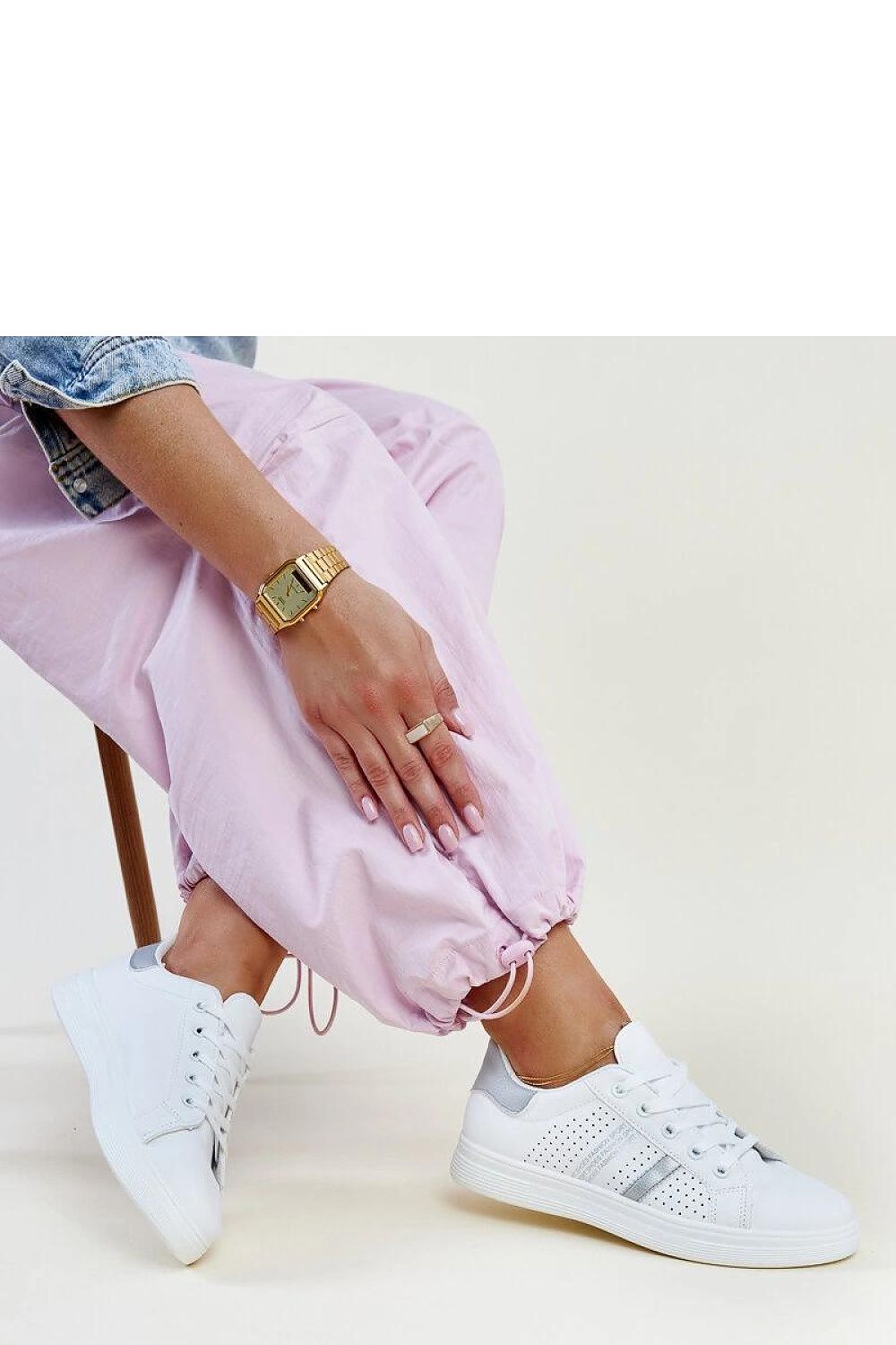 Sneakers model 207312 Solea