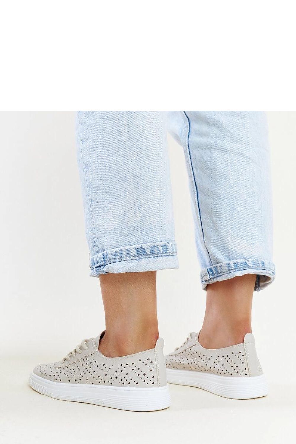 Sneakers model 207322 Solea