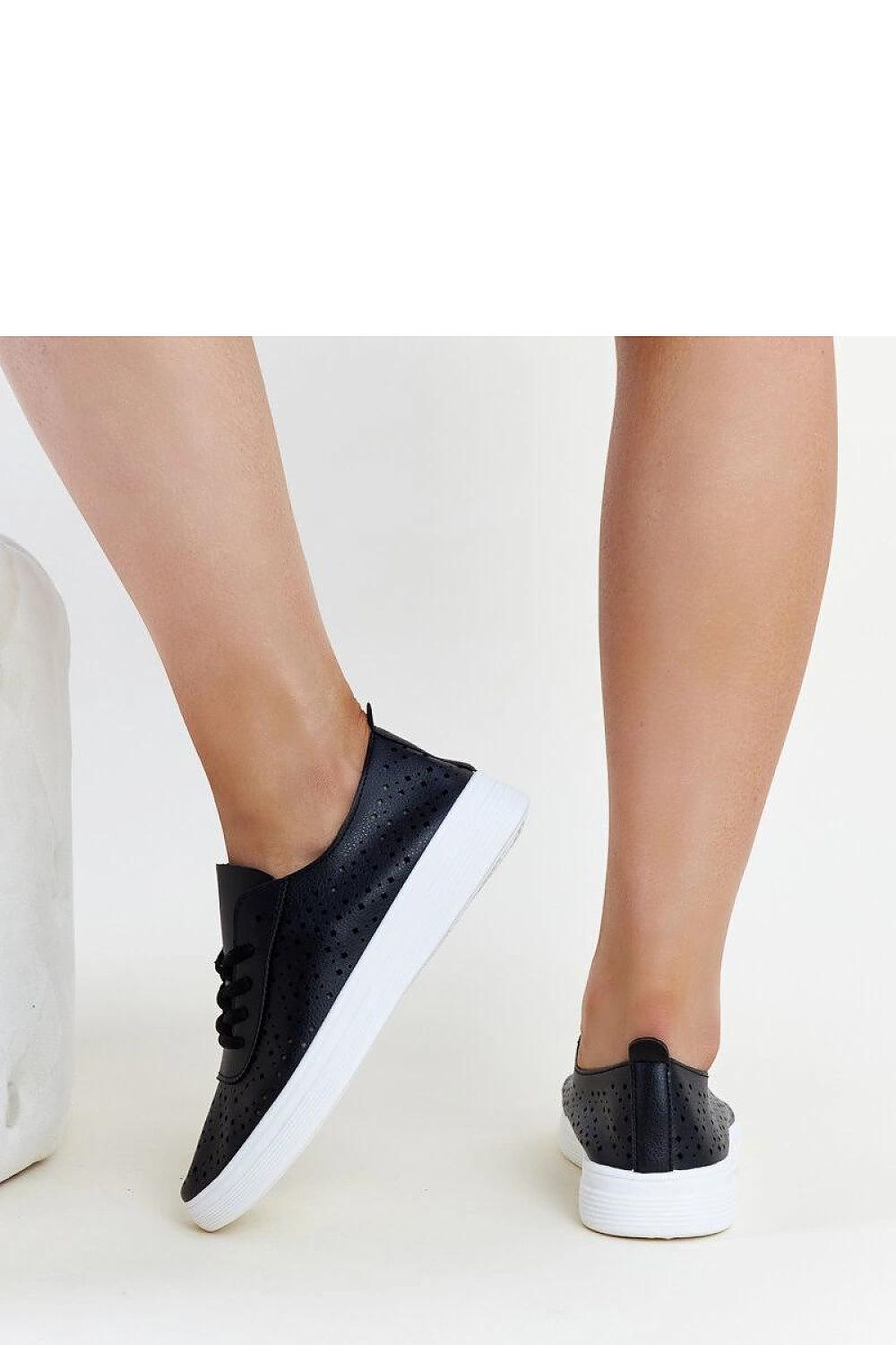 Sneakers model 207323 Solea