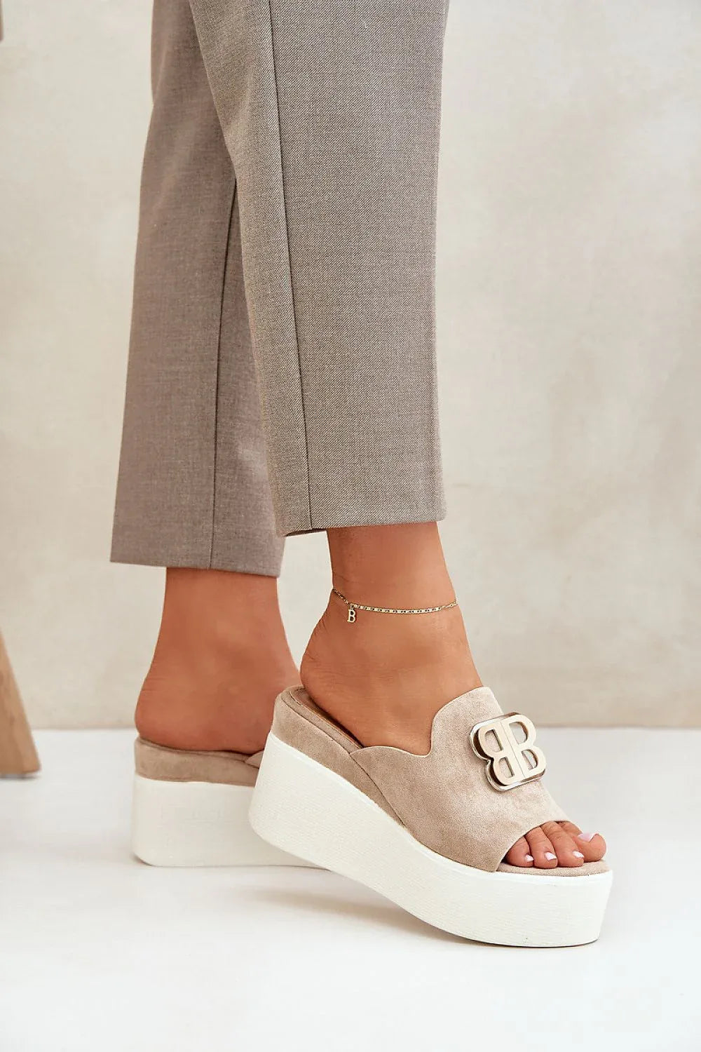 Flip-flops Step in style