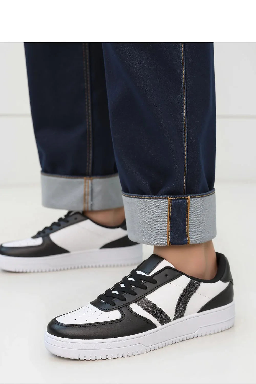 Sport Shoes Inello - Efrosiny