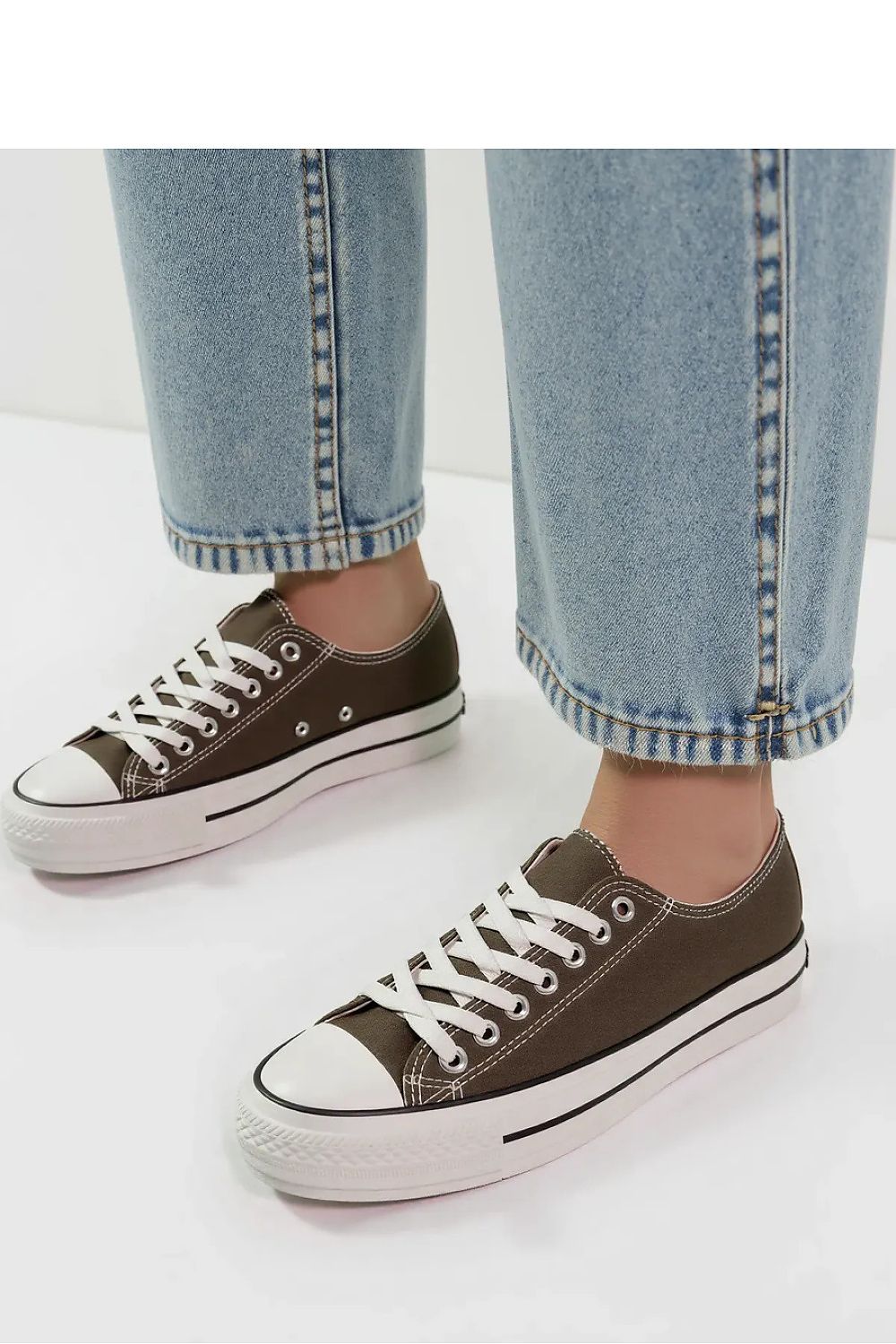 Sneakers model 210348 Inello