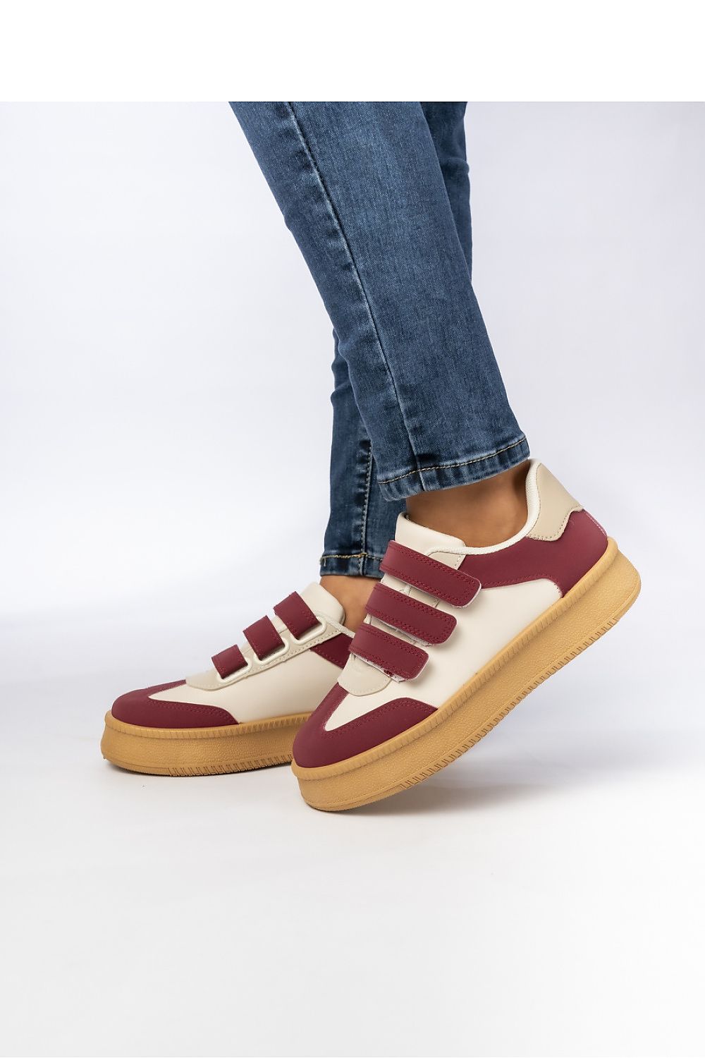 Sneakers model 210610 Inello