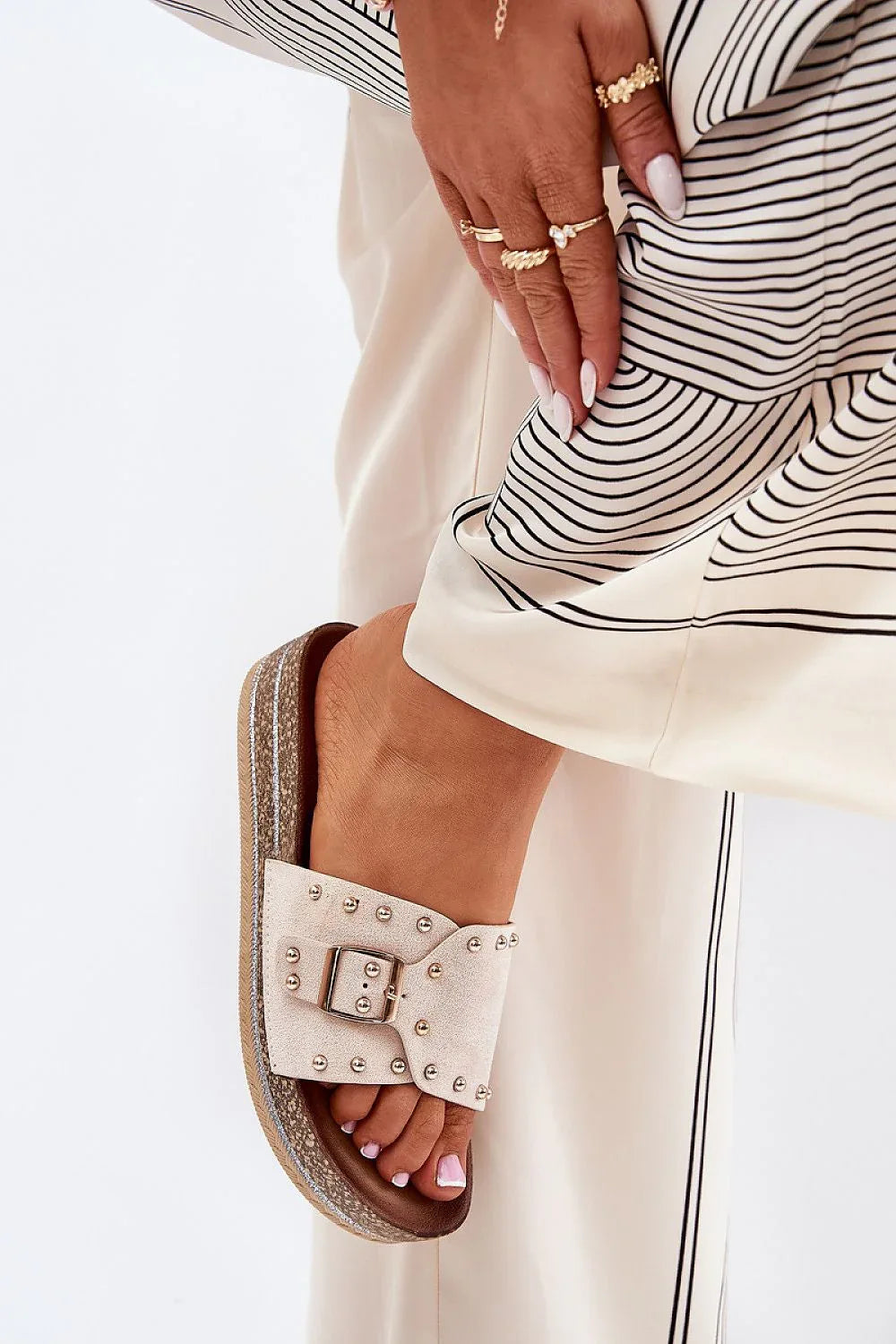 Flip-flops Step in style