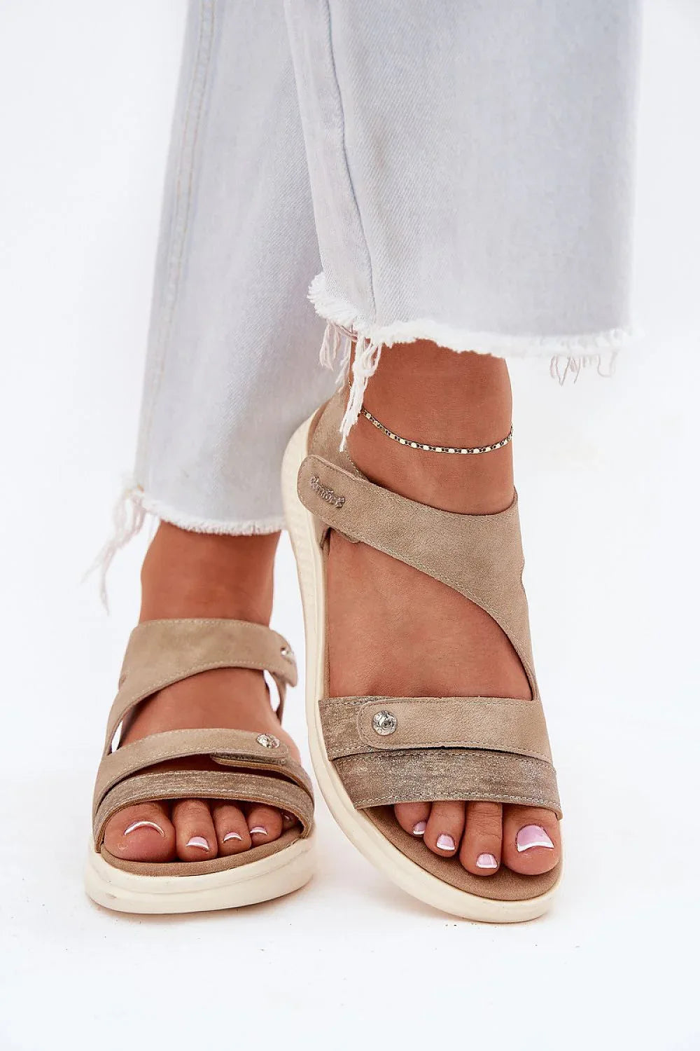 Sandals Step in style