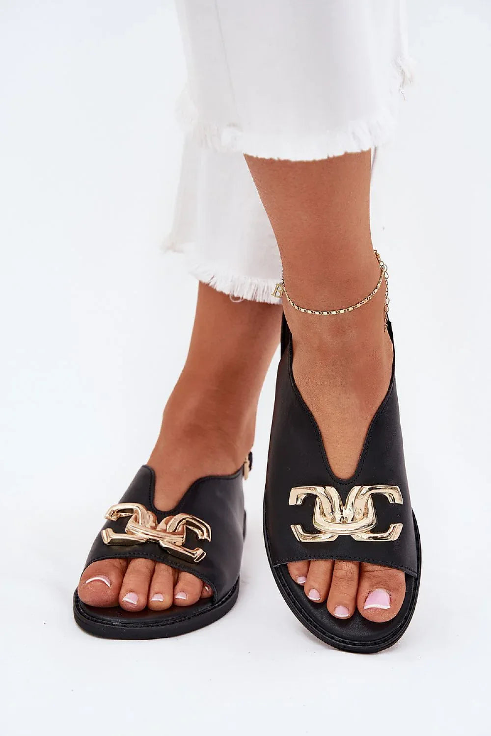 Sandals Step in style