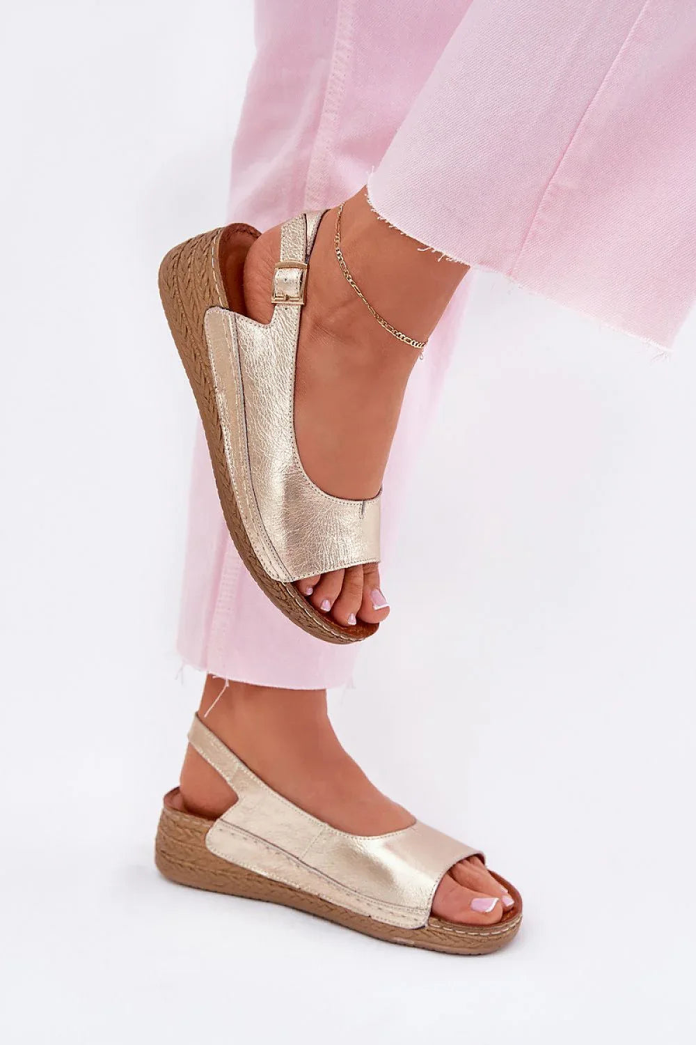 Buskin Step in style