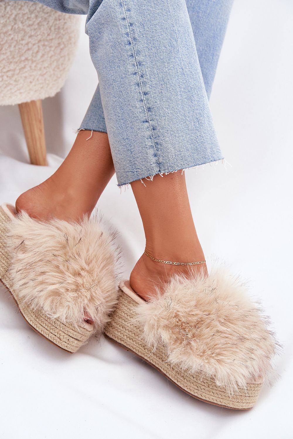 Flip-flops model 215054 Step in style