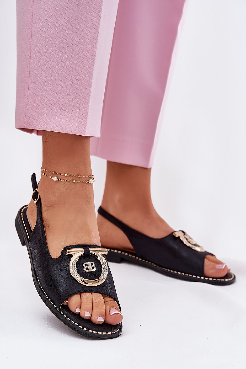 Sandals model 215157 Step in style