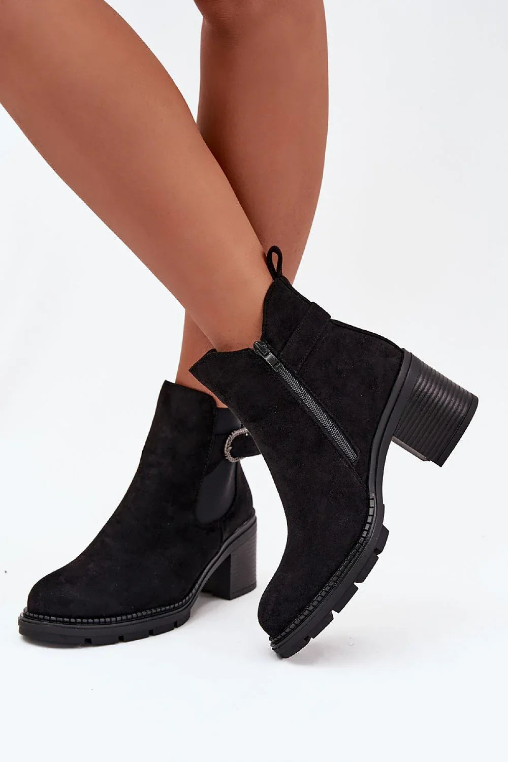 Heel boots Step in style
