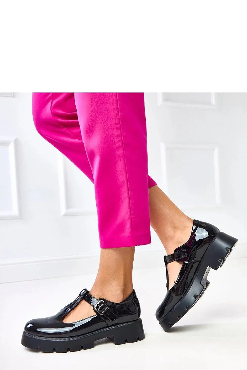 Heeled low shoes Solea