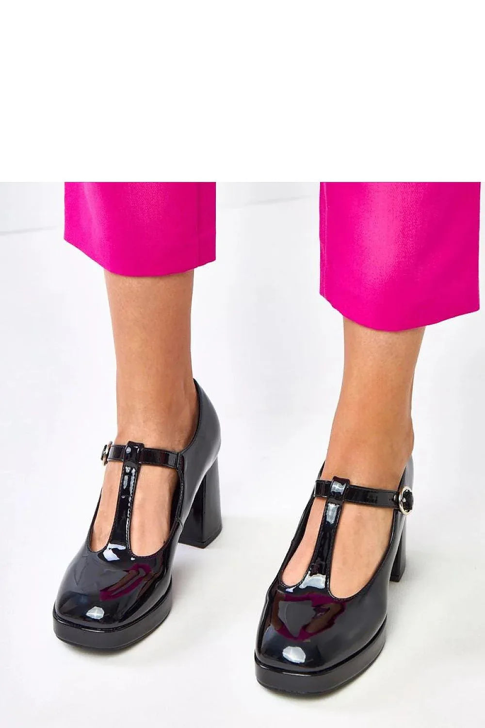 Heeled low shoes Solea