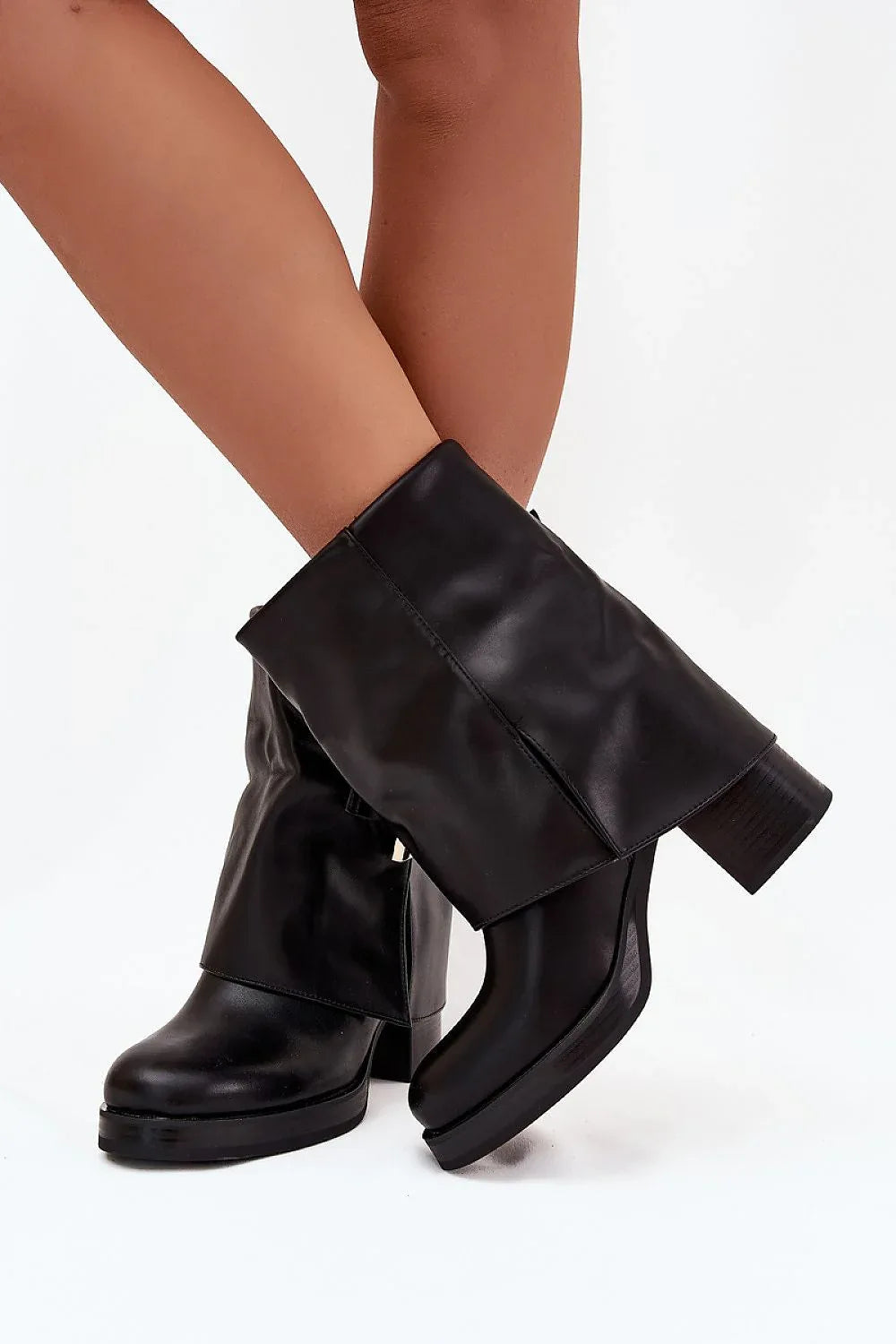 Heel boots Step in style