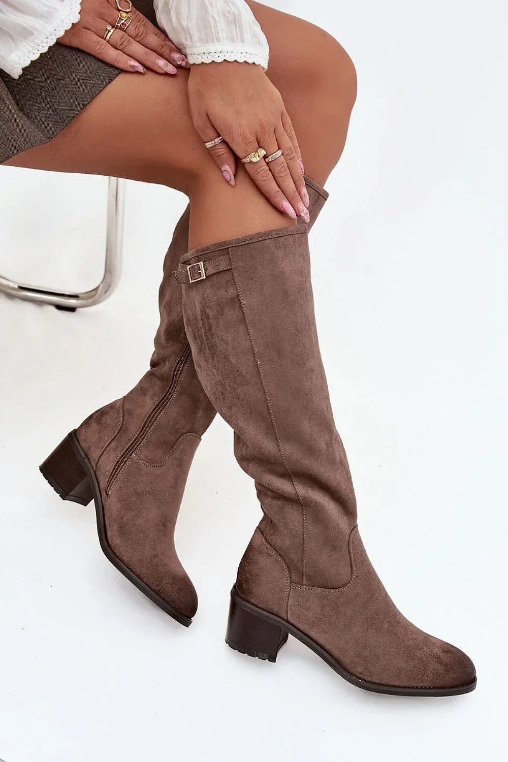 Heel boots Step in style