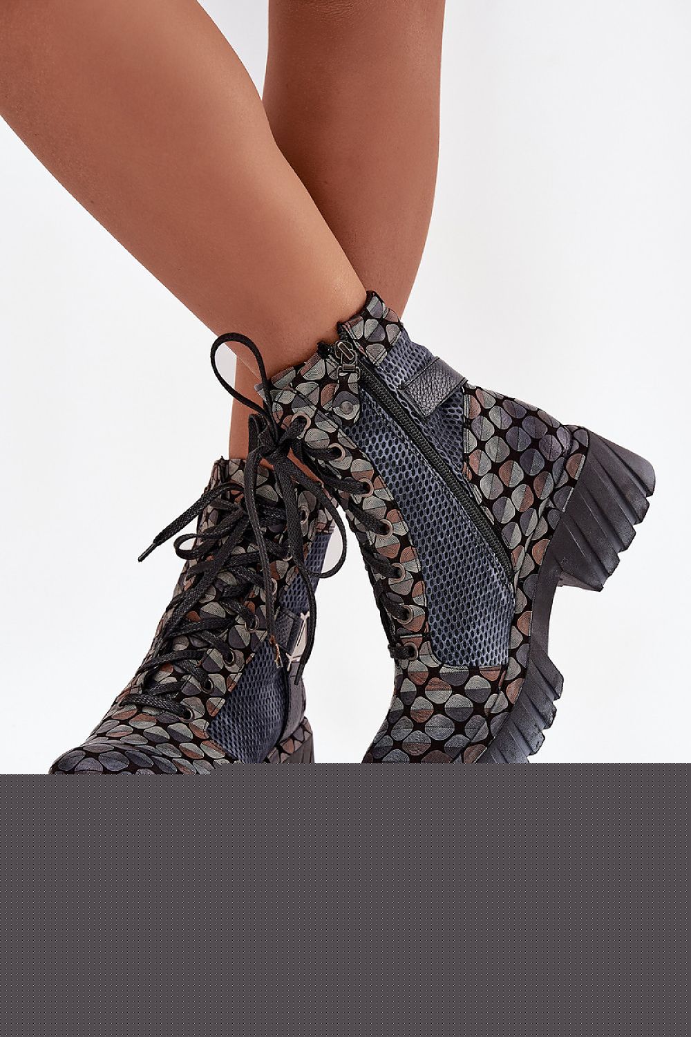 Bootie model 219247 Step in style