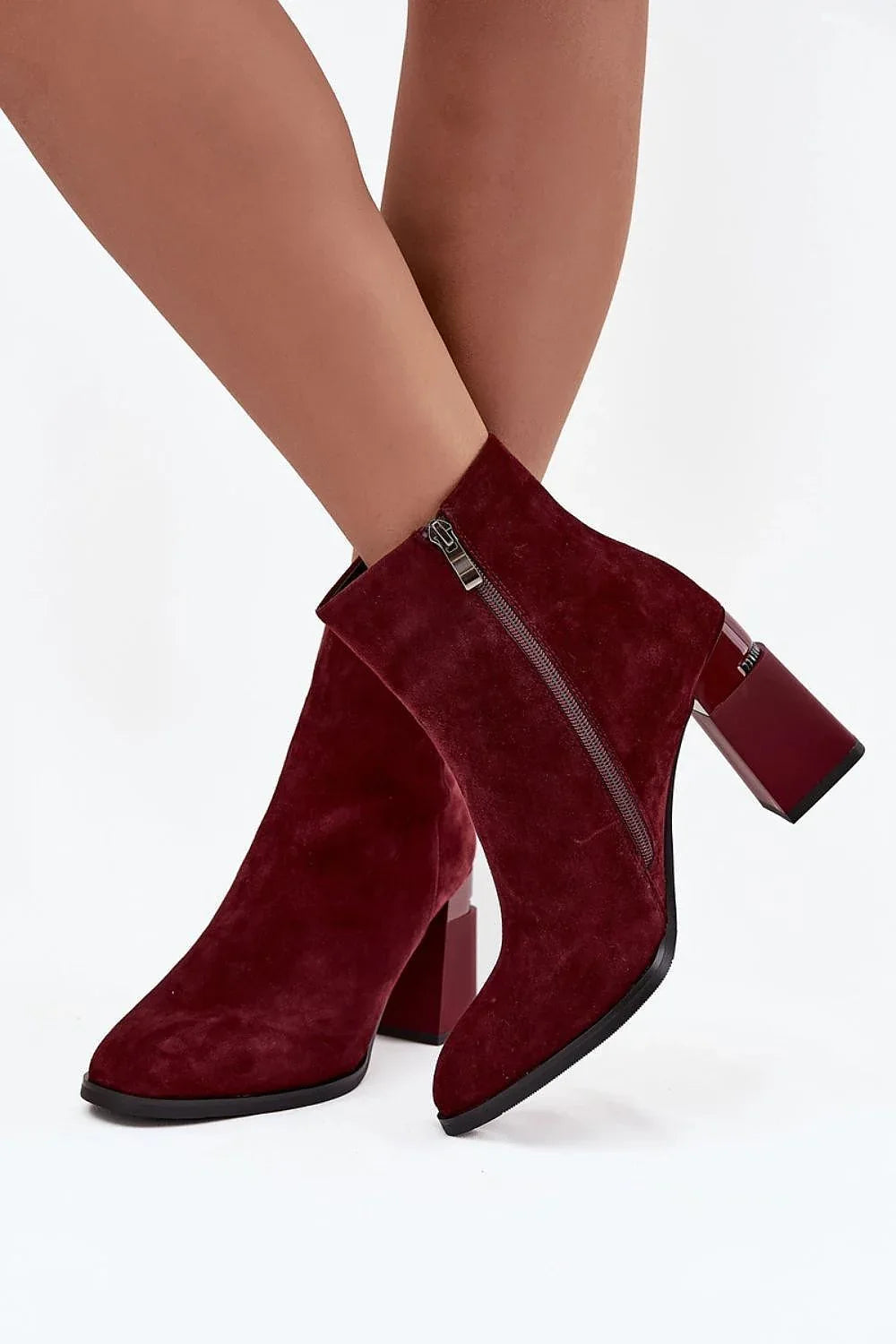 Heel boots Step in style