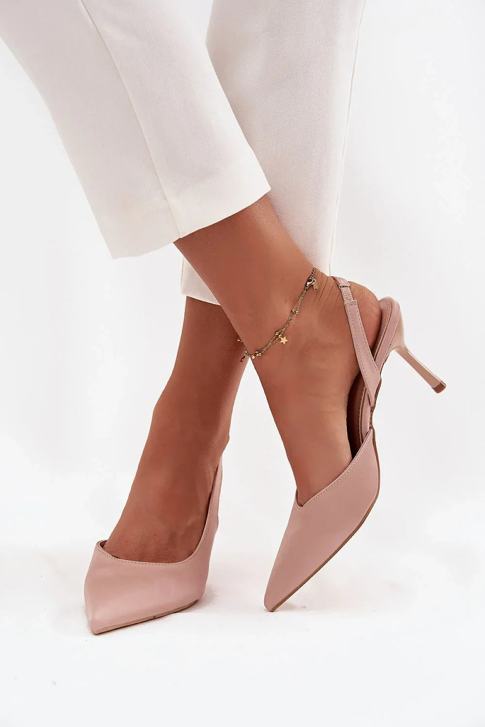 High heels Step in style