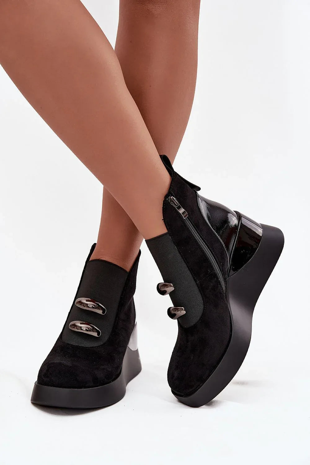 Buskin boots Step in style