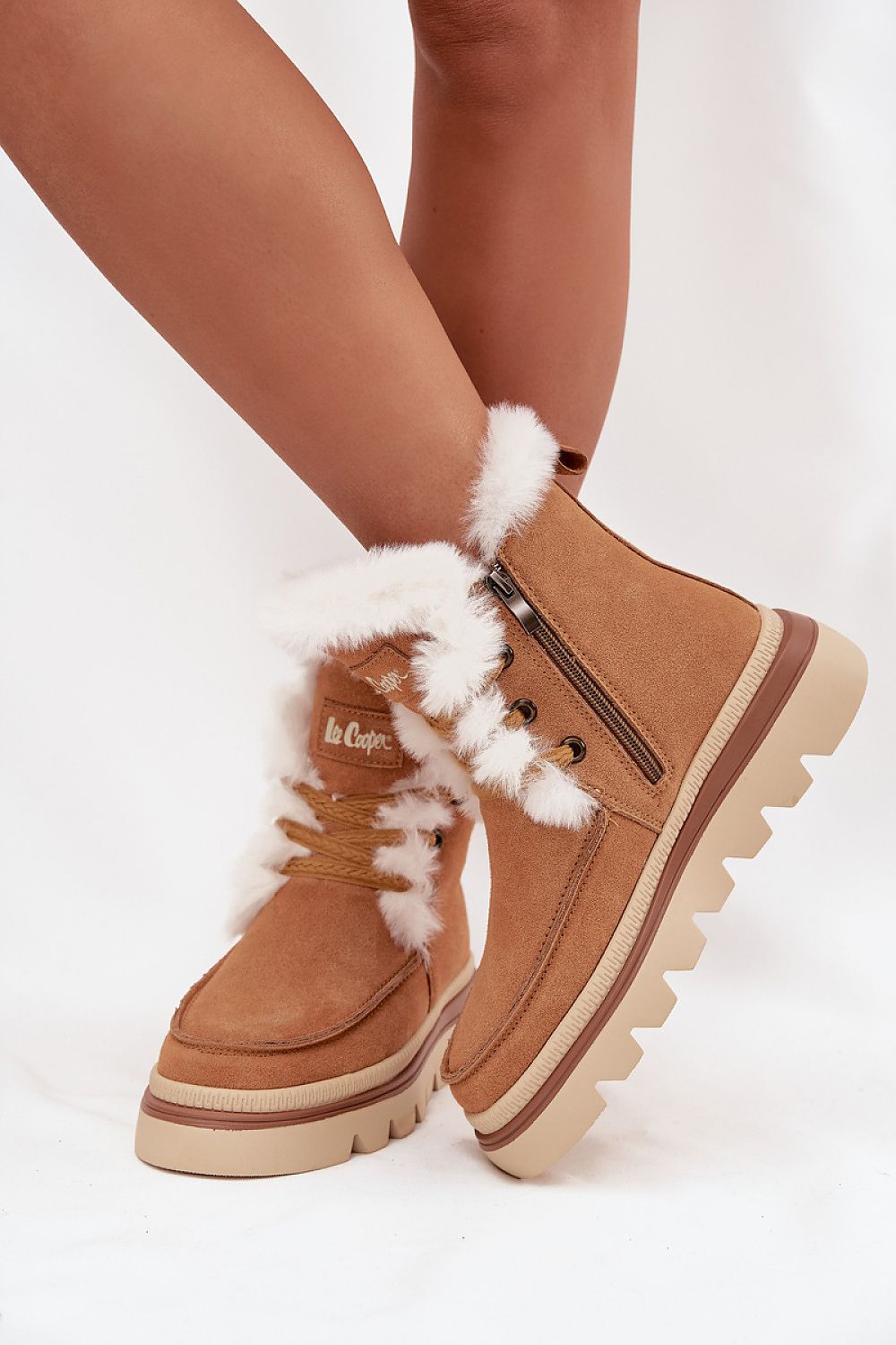 Snow boots Step in style