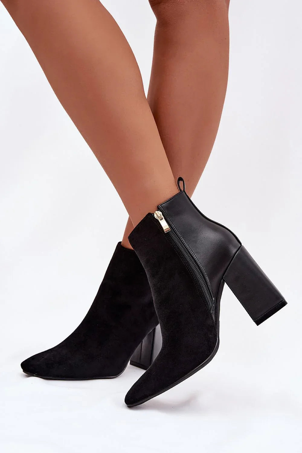 Heel boots Step in style