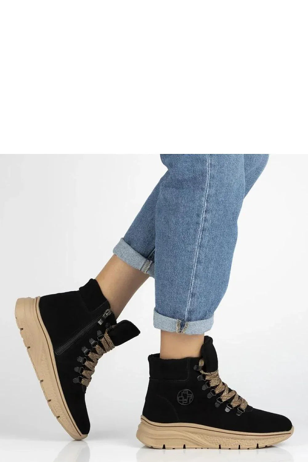 Platform boots Solea