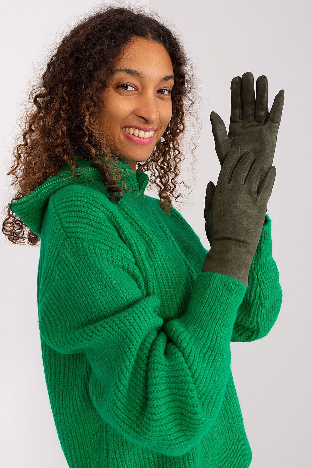  Gloves model 191080 AT 