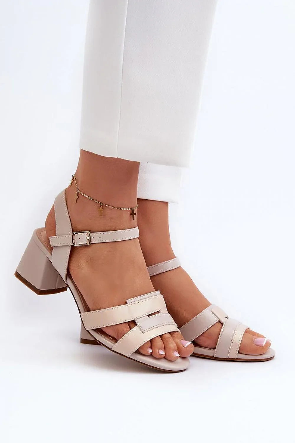 Heel sandals Step in style beige