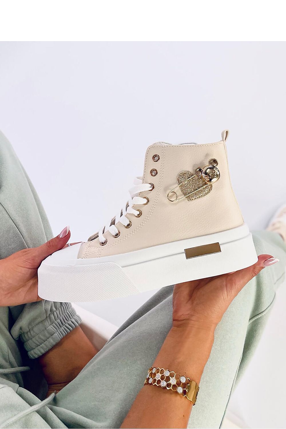  Sneakers model 200729 Inello 