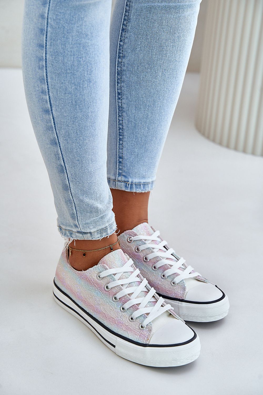  Sneakers model 201722 Step in style 