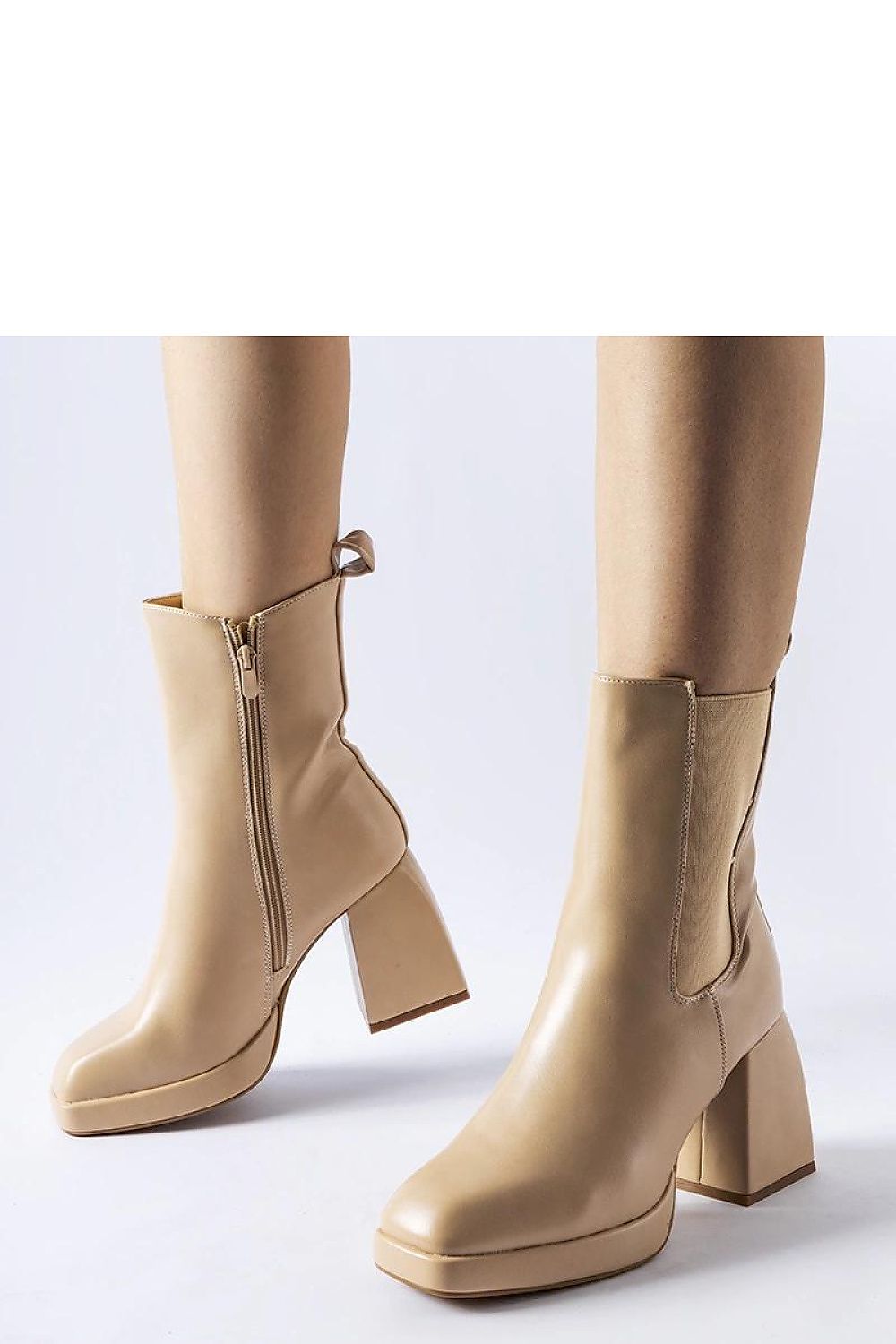  Heel boots model 204731 Solea 