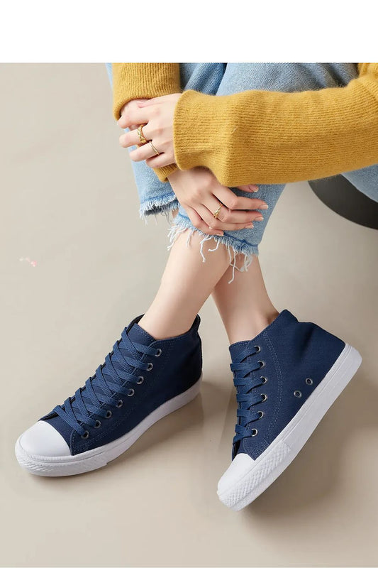 Sneakers model 210514 Inello