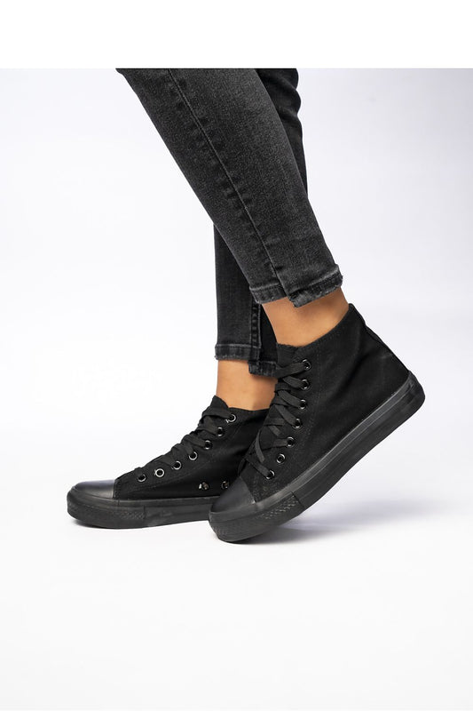 Sneakers model 210567 Inello