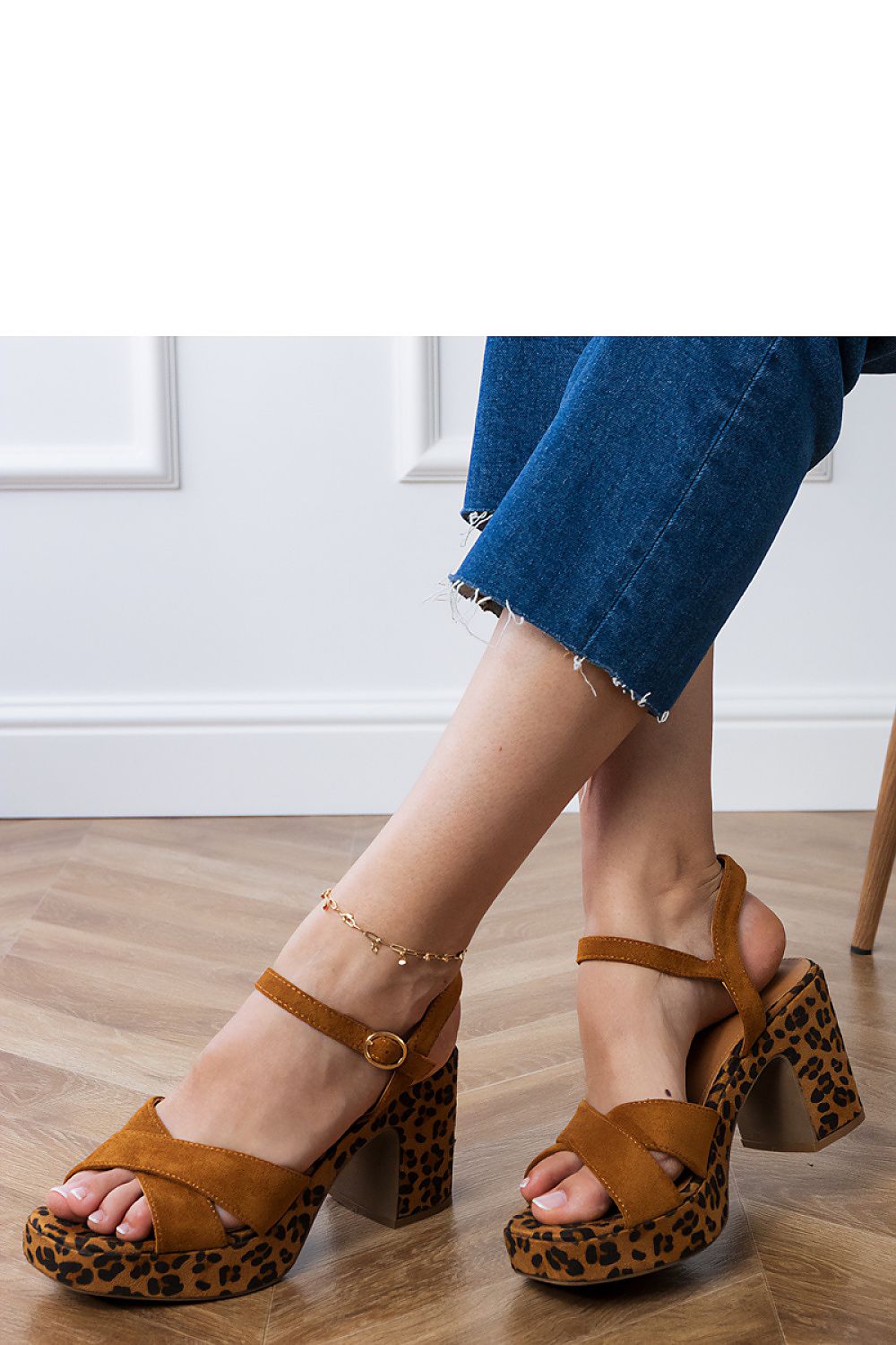  Heel sandals model 213413 PRIMO 