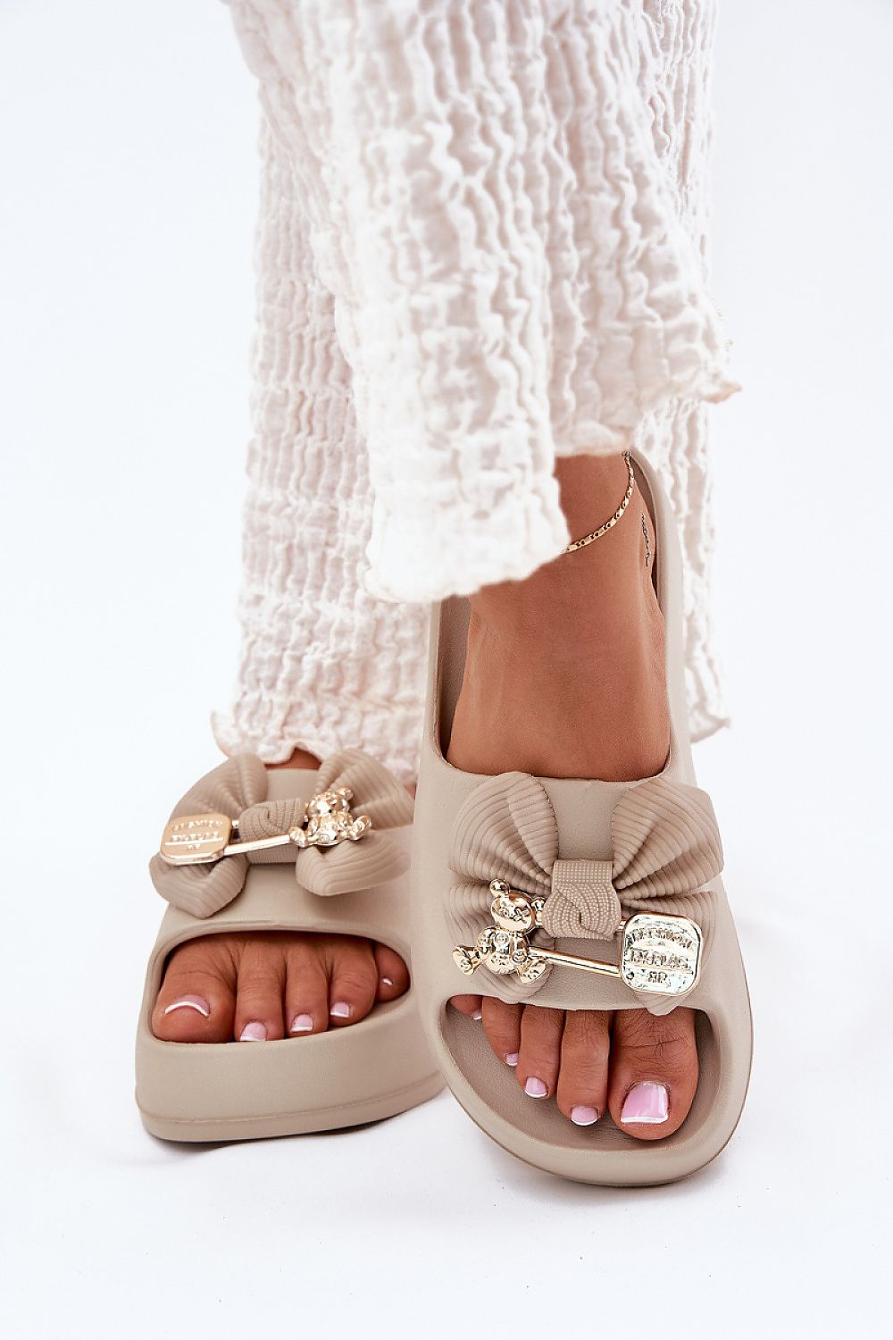  Flip-flops model 214403 Step in style 