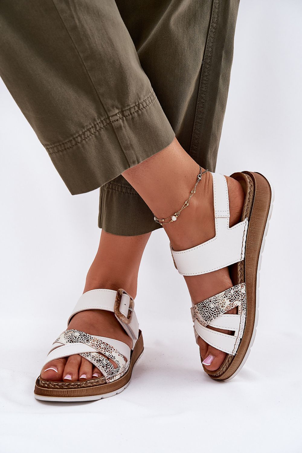  Sandals model 215160 Step in style 