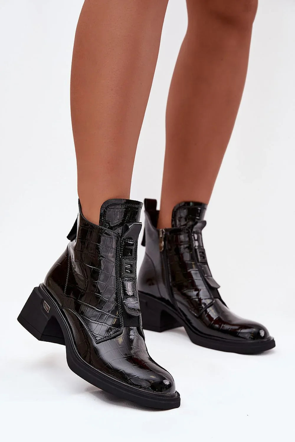 Boots Step in style black