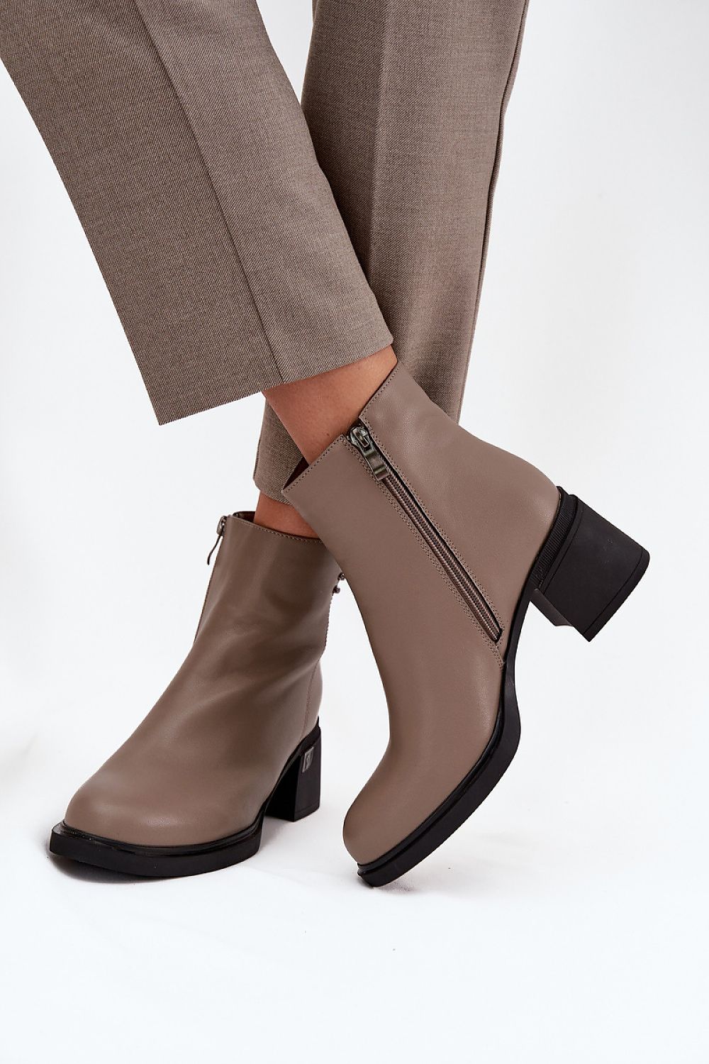  Heel boots model 217494 Step in style 