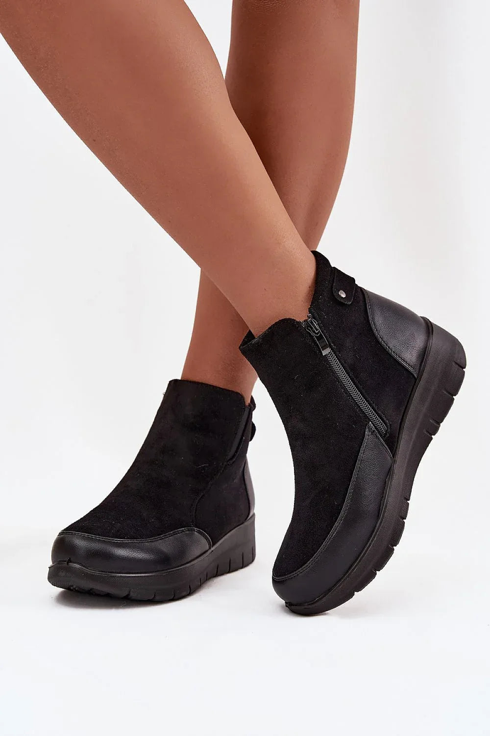 Boots Step in style black