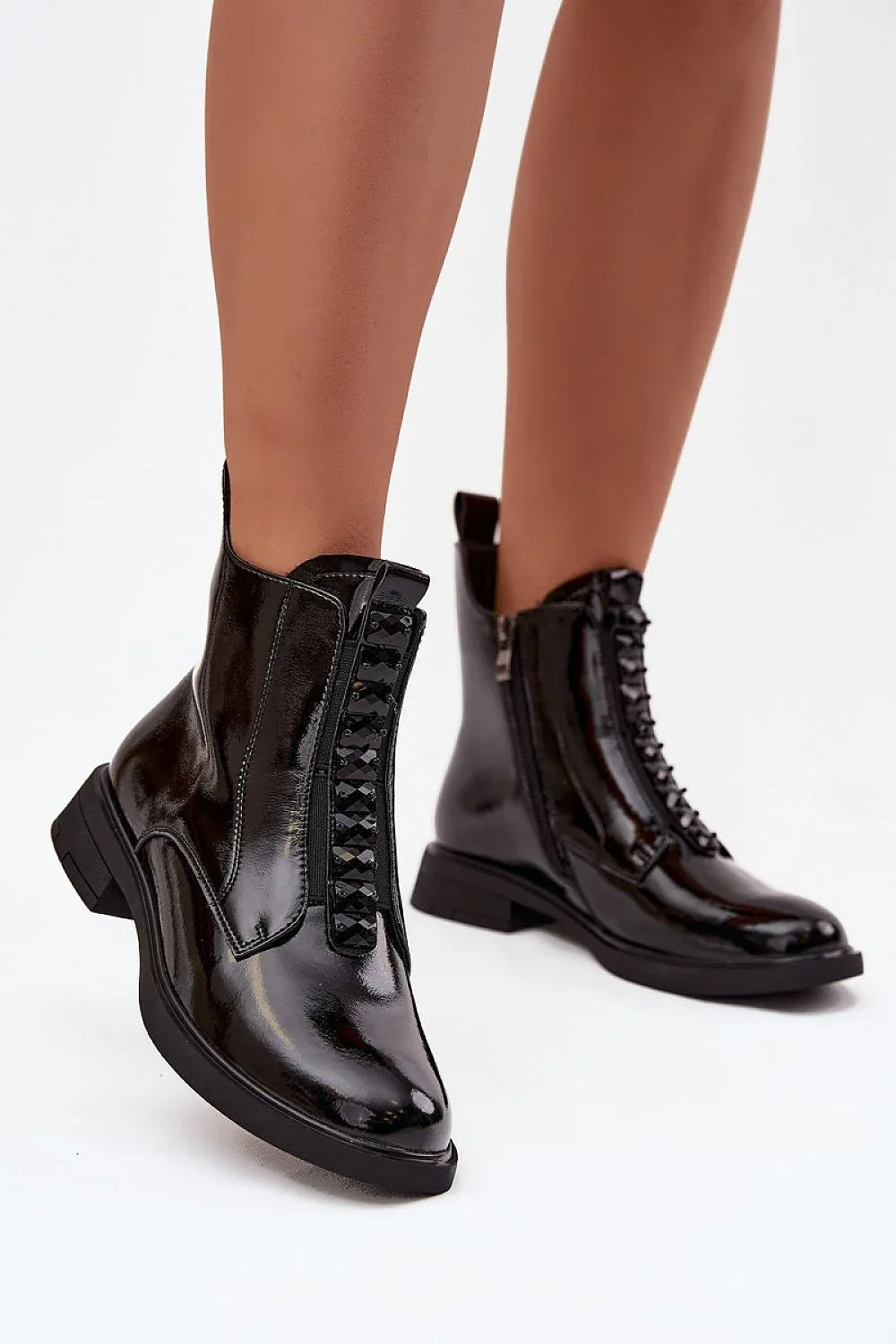 Boots Step in style black