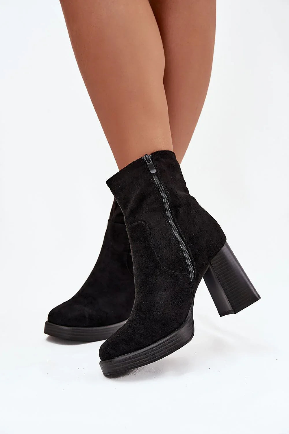 Heel boots Step in style